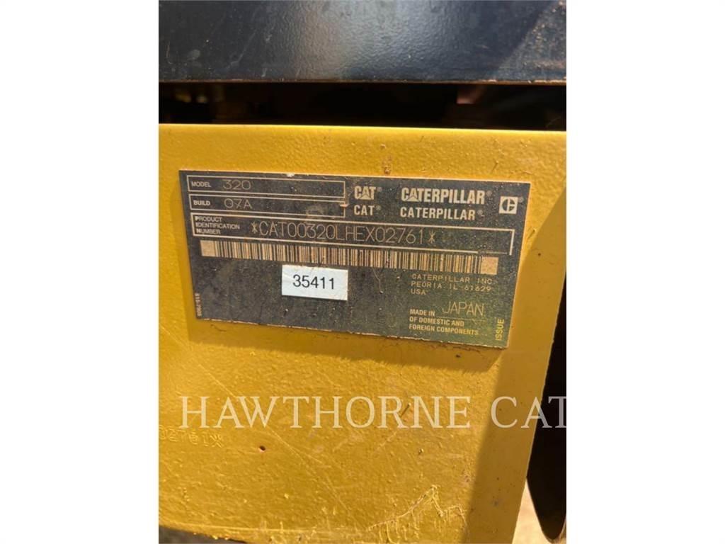 CAT 320-07 Kāpurķēžu ekskavatori
