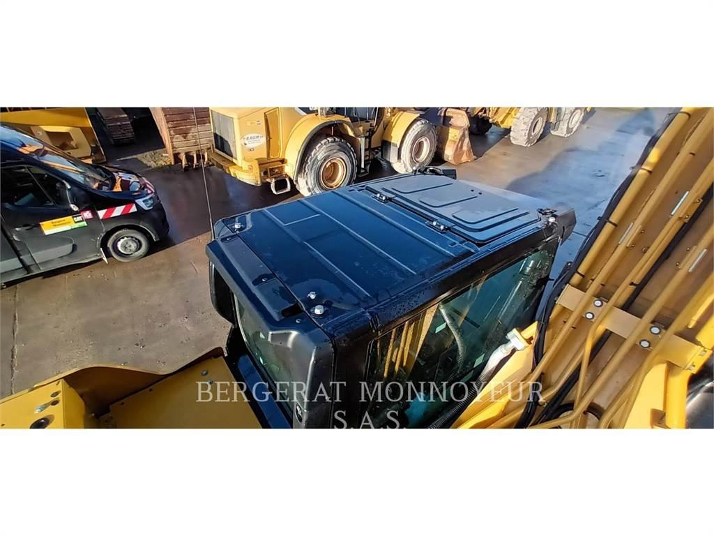 CAT 320 GC Kāpurķēžu ekskavatori