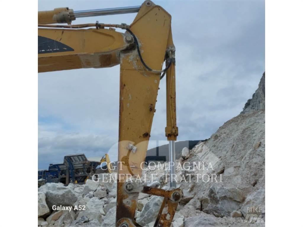 CAT 320B Kāpurķēžu ekskavatori