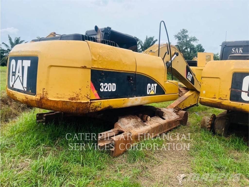 CAT 320D Kāpurķēžu ekskavatori