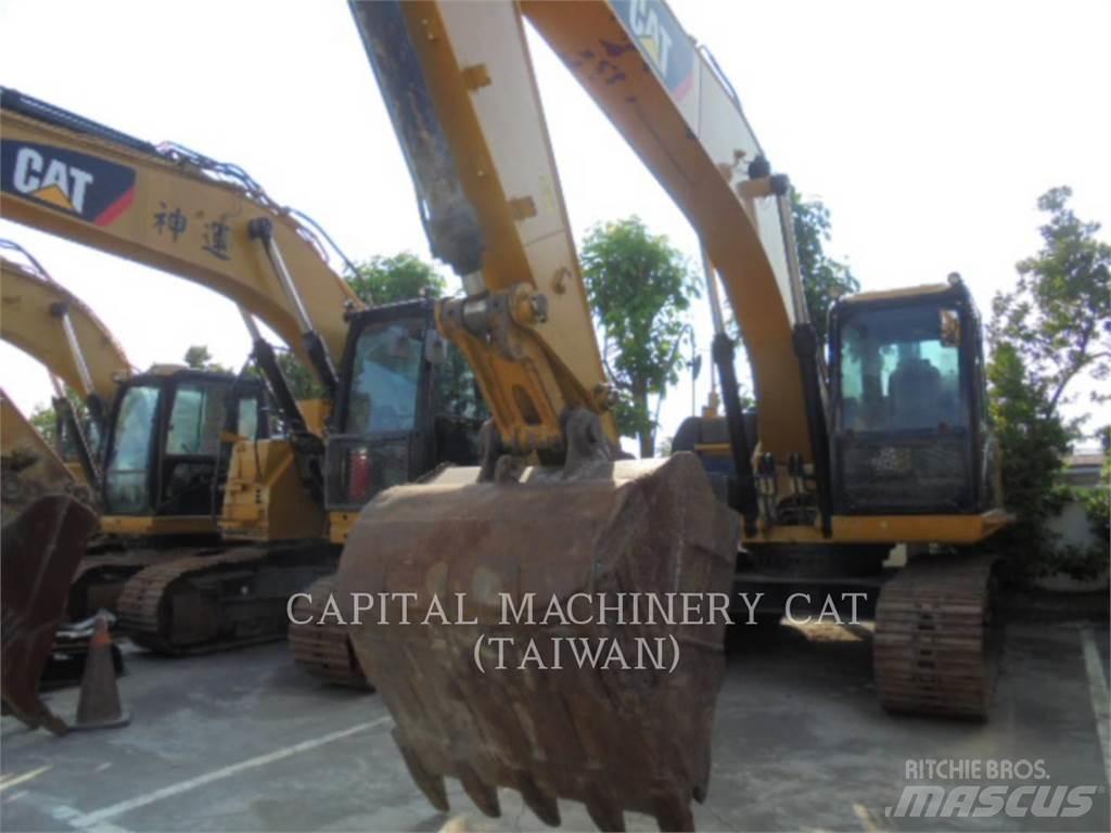 CAT 320D2 Kāpurķēžu ekskavatori