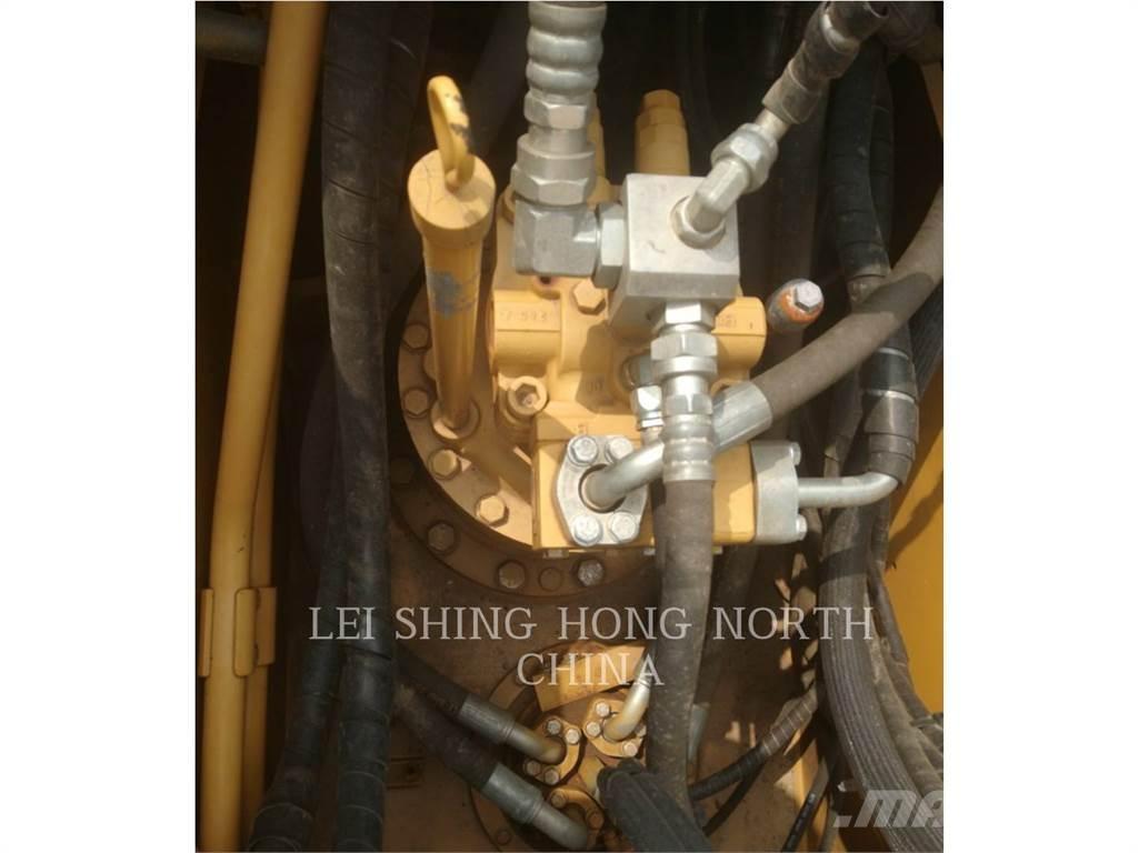 CAT 320D2 Kāpurķēžu ekskavatori