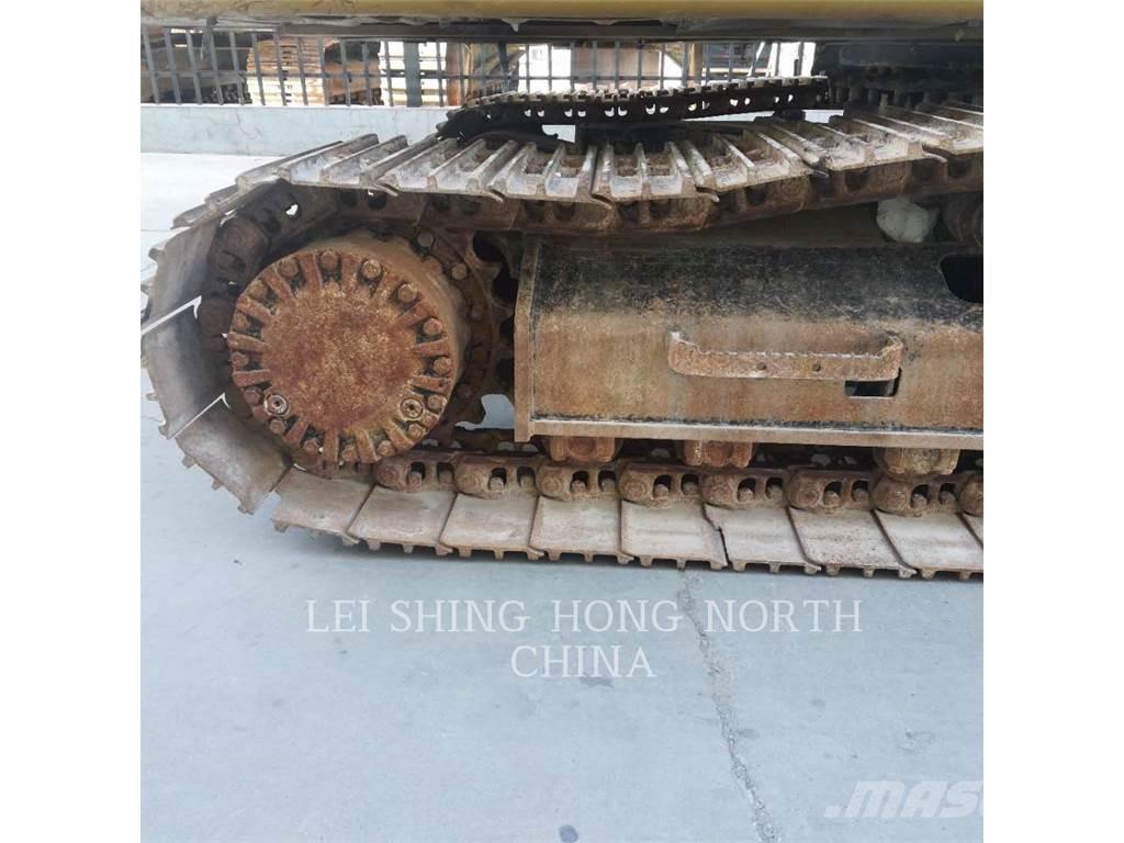 CAT 320D2L Kāpurķēžu ekskavatori