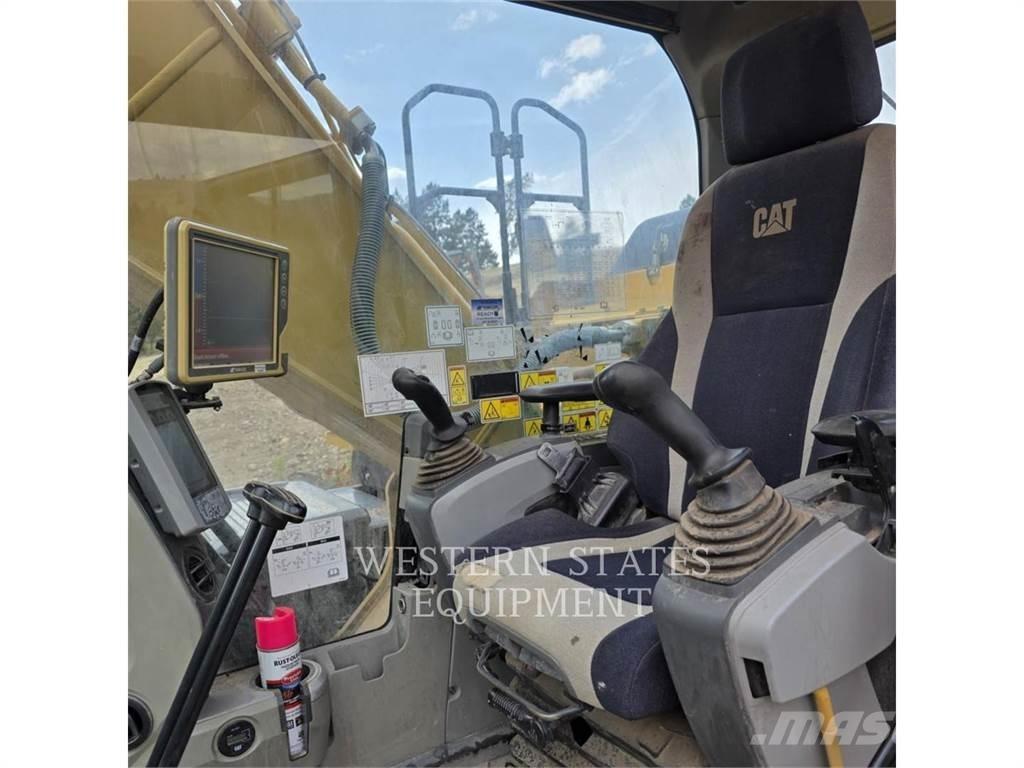 CAT 320E Kāpurķēžu ekskavatori