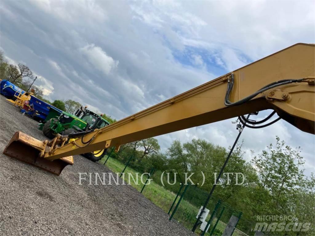 CAT 320E SLR Kāpurķēžu ekskavatori