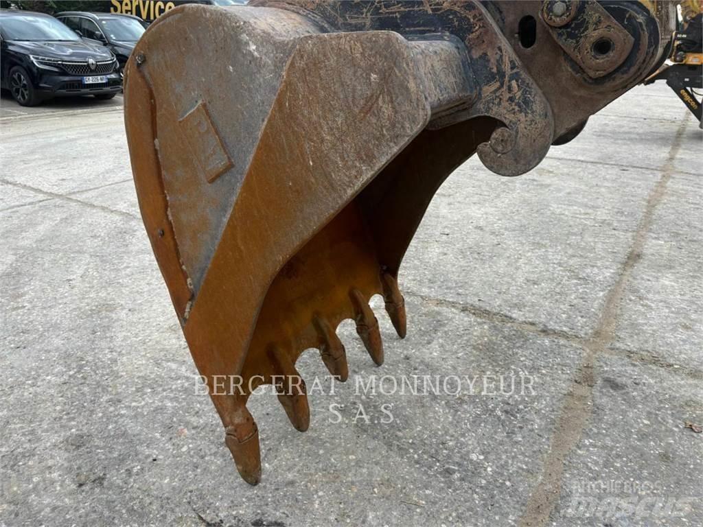 CAT 320F Kāpurķēžu ekskavatori