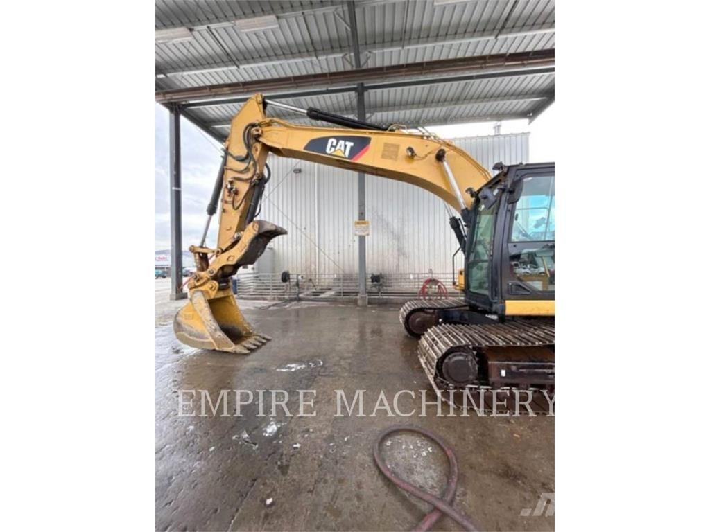 CAT 320FL Kāpurķēžu ekskavatori