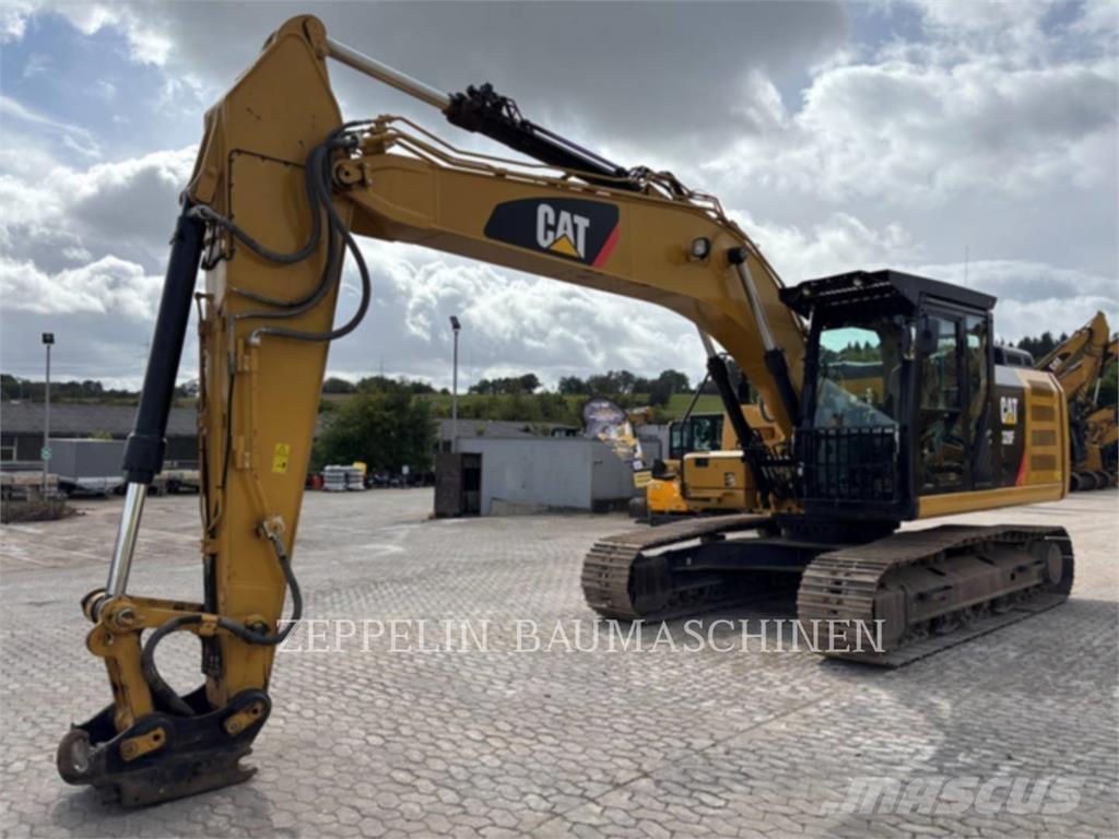 CAT 320FL Kāpurķēžu ekskavatori
