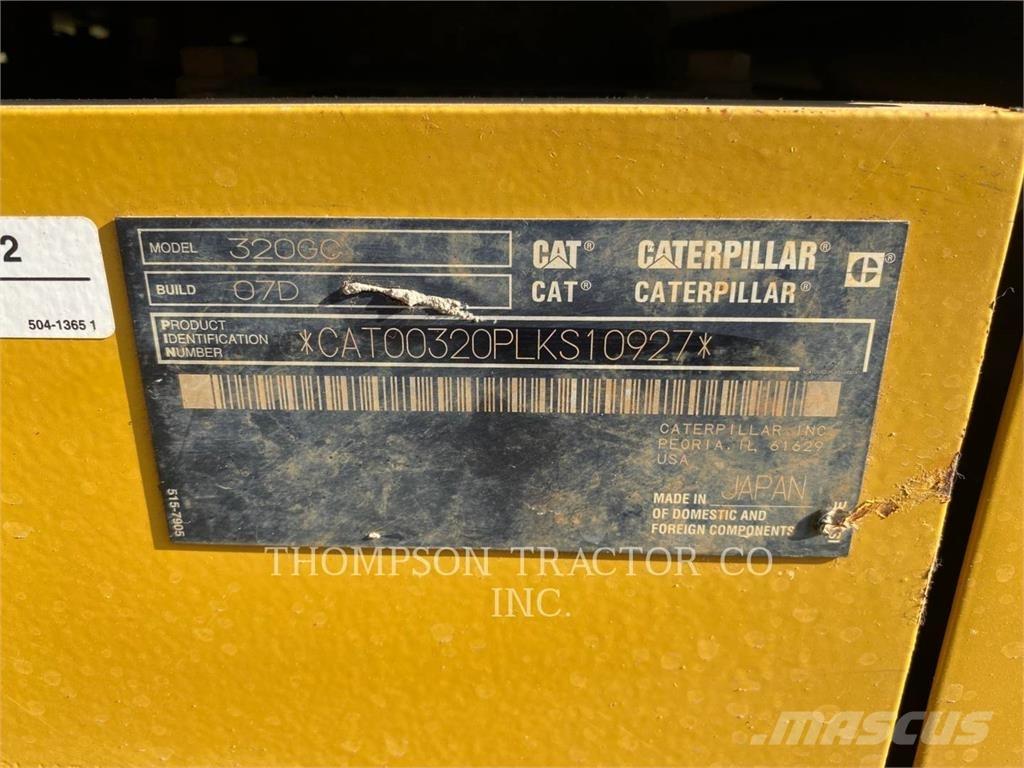 CAT 320GC Kāpurķēžu ekskavatori