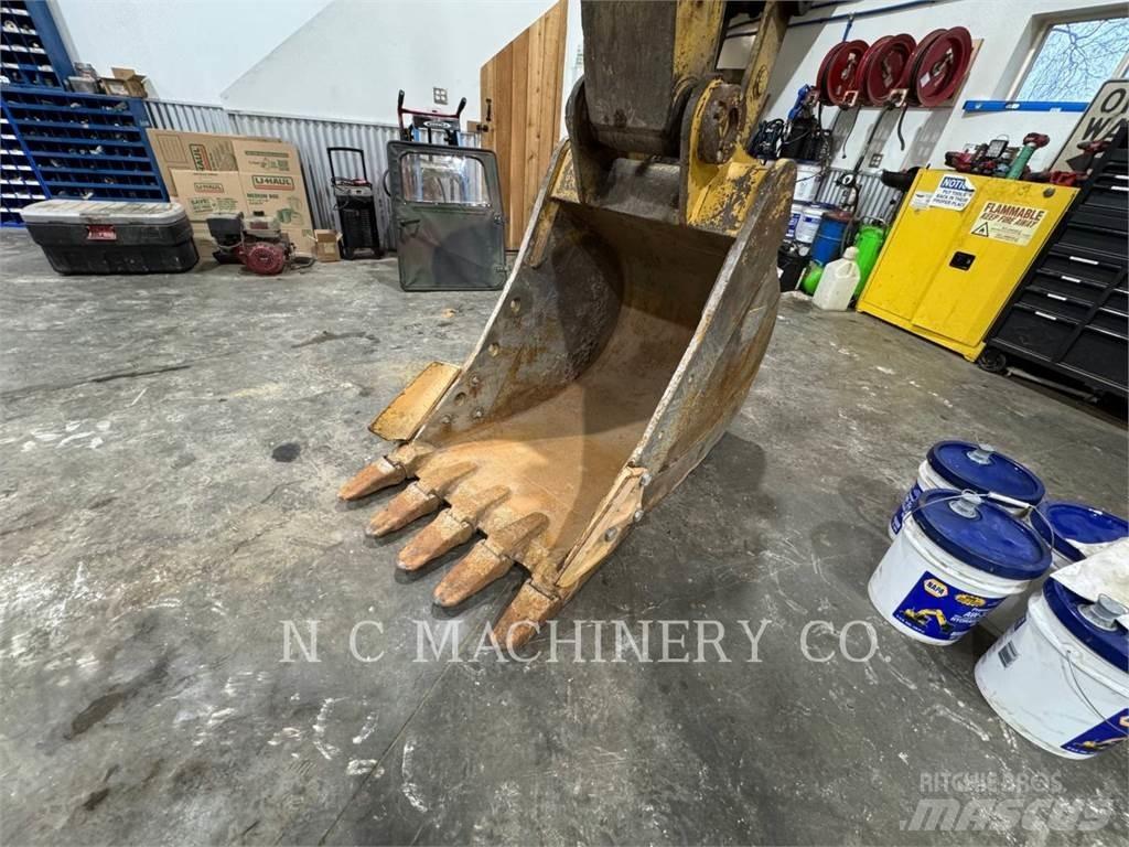 CAT 320L Kāpurķēžu ekskavatori