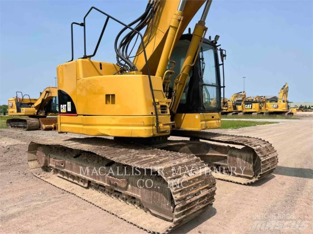 CAT 321CLCR Kāpurķēžu ekskavatori