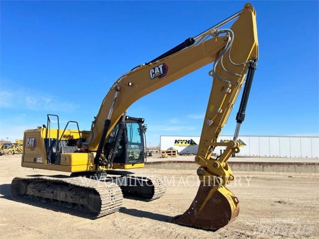CAT 323 Kāpurķēžu ekskavatori