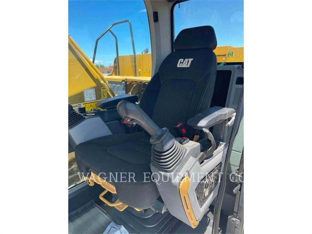 CAT 323 Kāpurķēžu ekskavatori