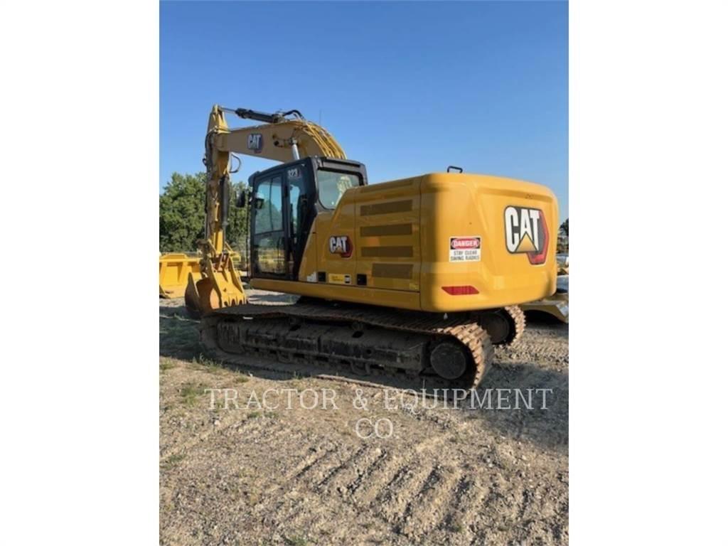 CAT 323 Kāpurķēžu ekskavatori