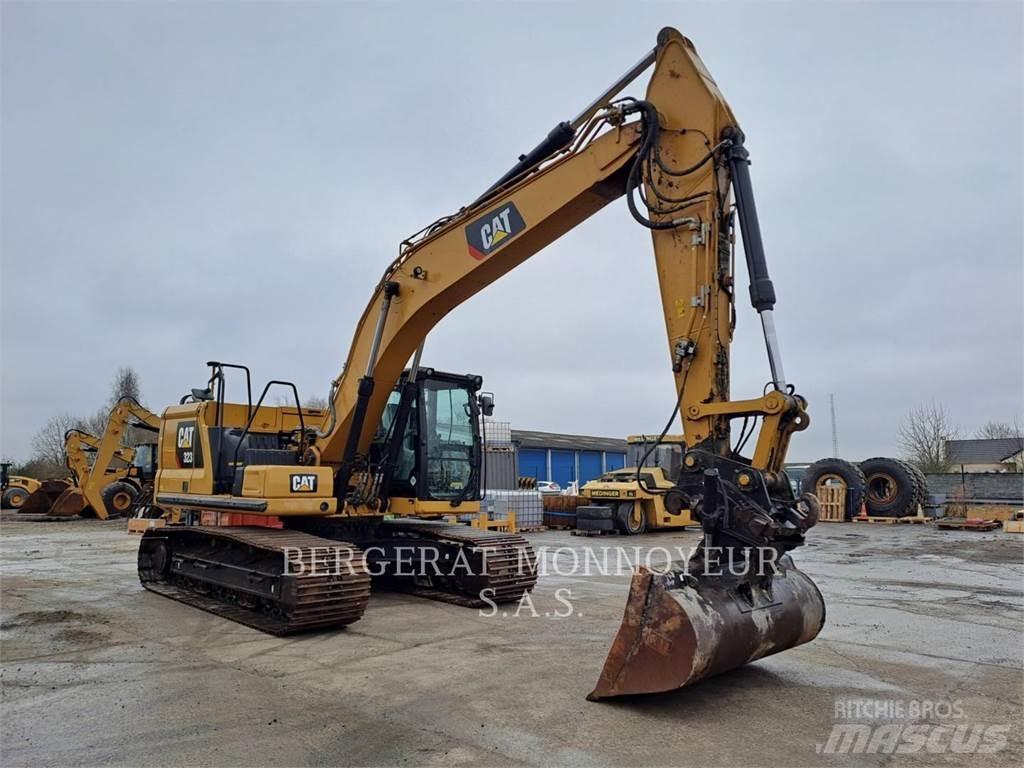 CAT 323 Kāpurķēžu ekskavatori