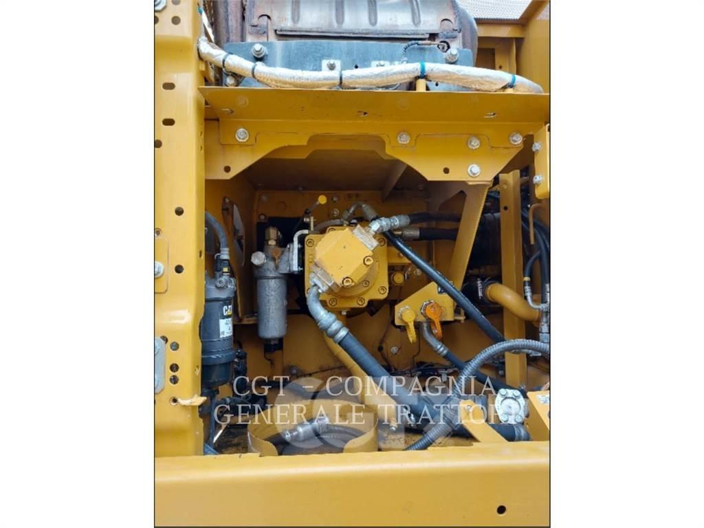 CAT 323 Kāpurķēžu ekskavatori