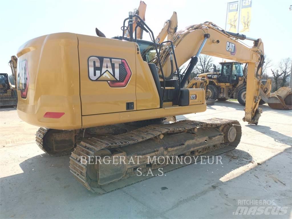 CAT 323 Kāpurķēžu ekskavatori