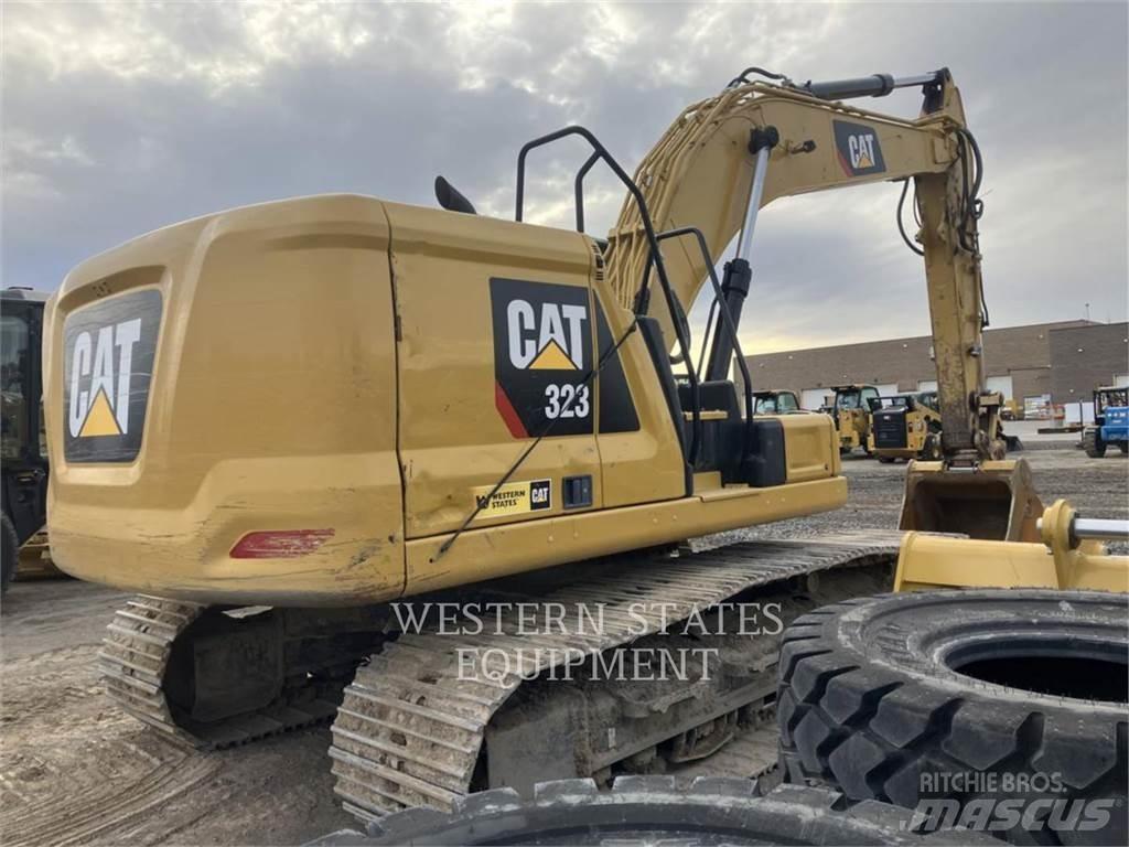 CAT 323 Kāpurķēžu ekskavatori