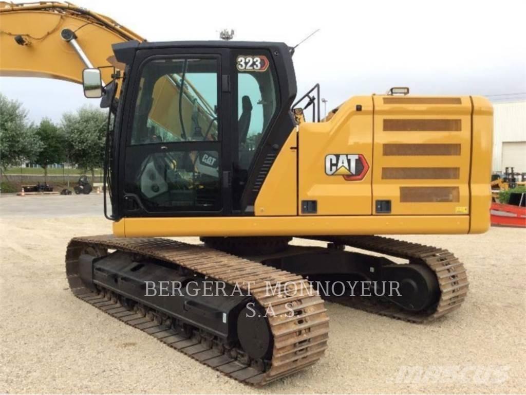 CAT 323 Kāpurķēžu ekskavatori