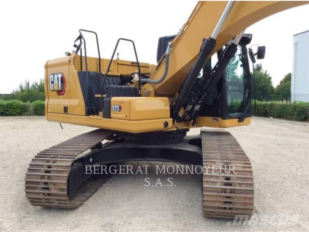 CAT 323 Kāpurķēžu ekskavatori