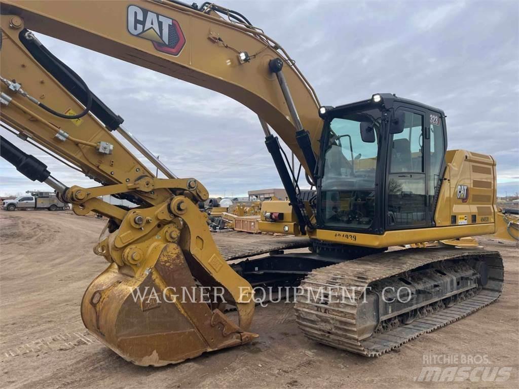 CAT 323 Kāpurķēžu ekskavatori