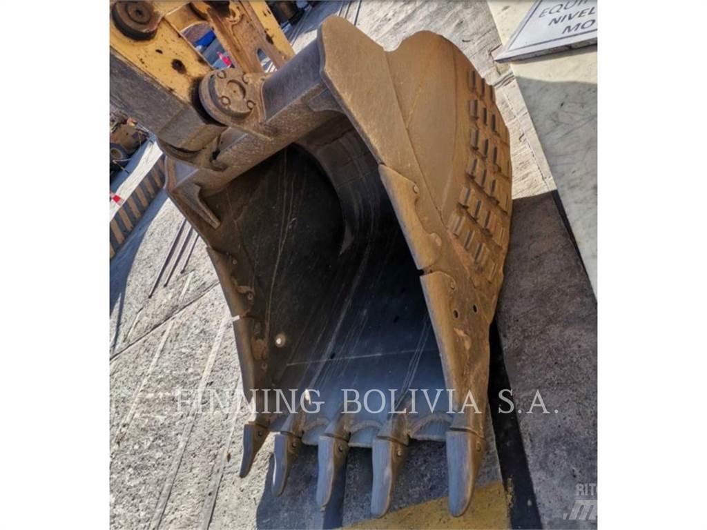 CAT 323-07 Kāpurķēžu ekskavatori