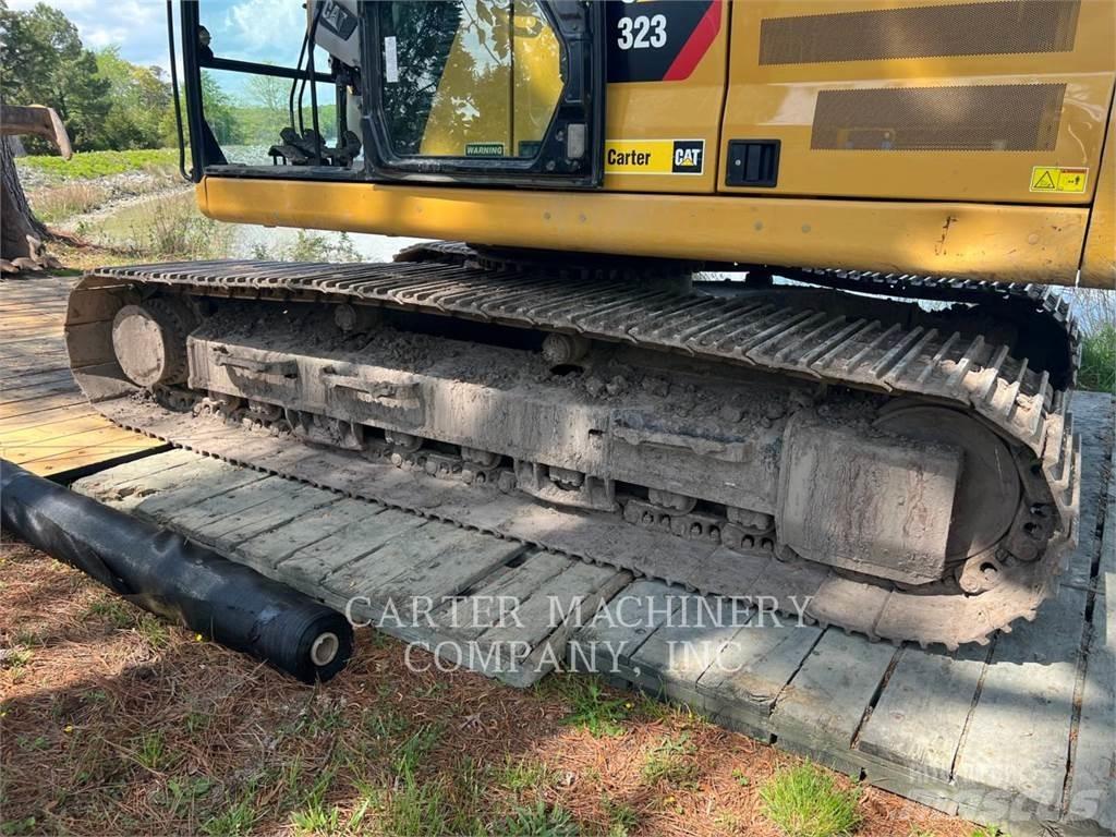 CAT 323-07 Kāpurķēžu ekskavatori