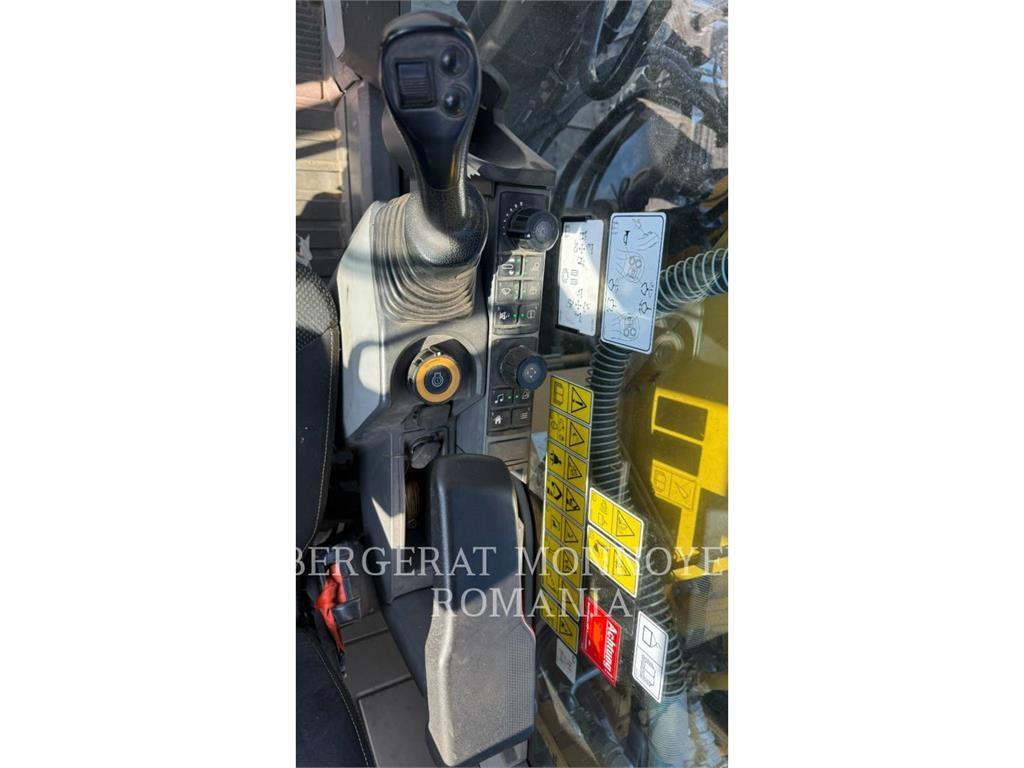 CAT 323-07 Kāpurķēžu ekskavatori