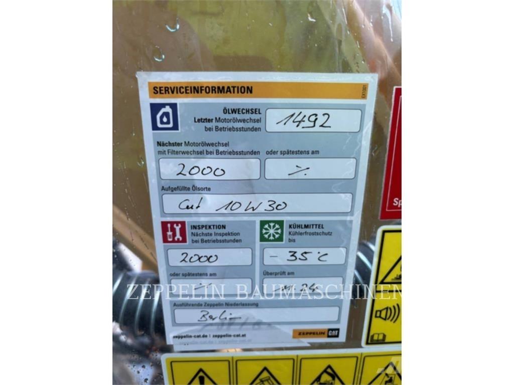 CAT 323-07D Kāpurķēžu ekskavatori
