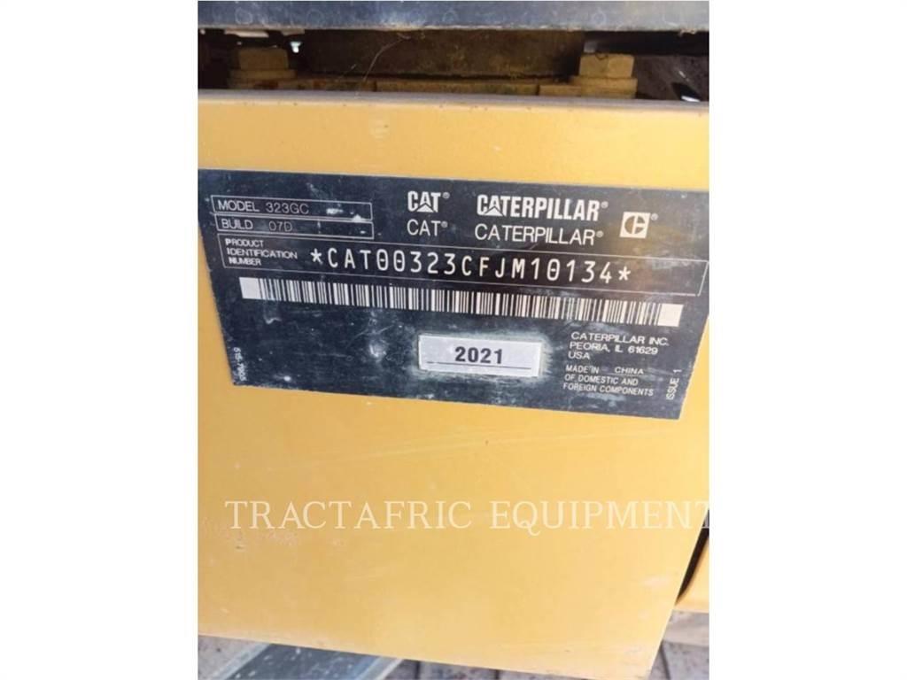 CAT 323-07GC Kāpurķēžu ekskavatori