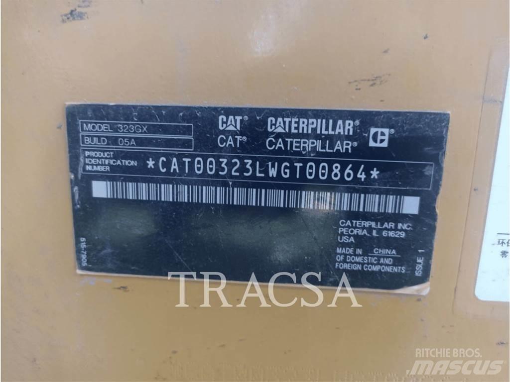 CAT 323 GX Kāpurķēžu ekskavatori
