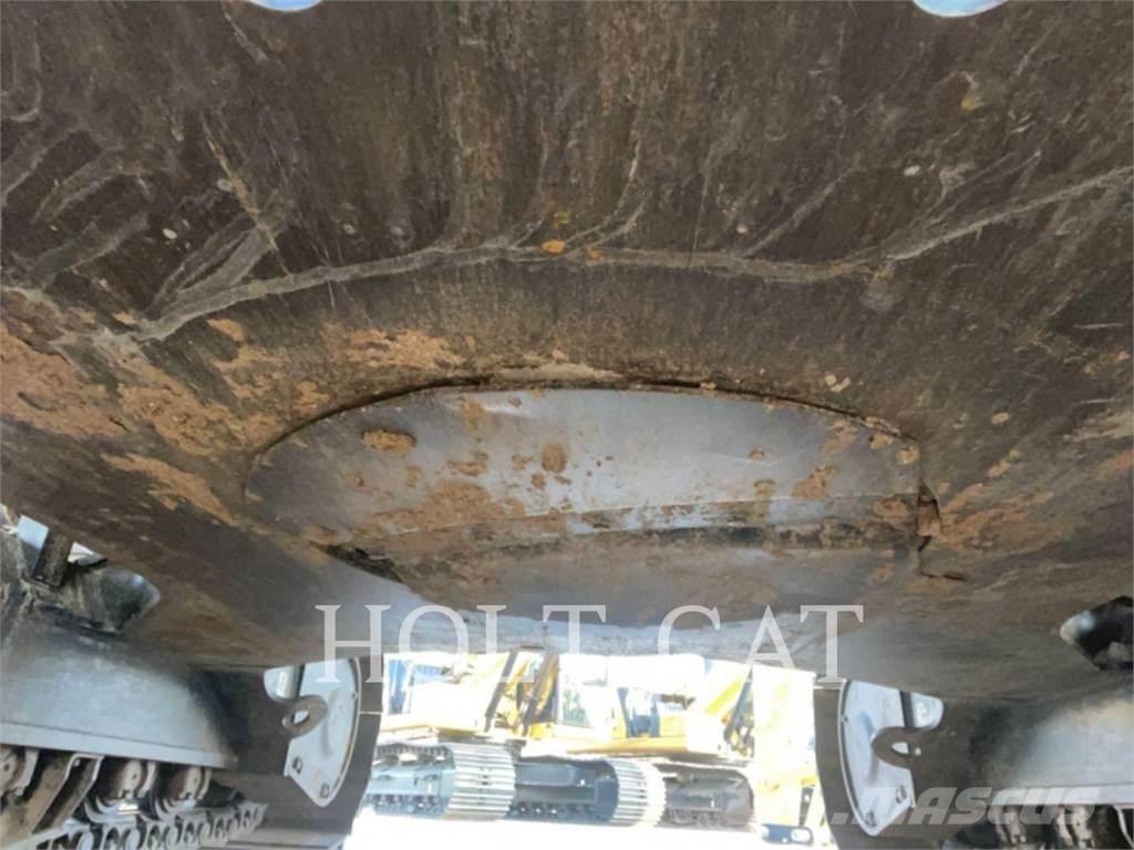 CAT 323 TC Kāpurķēžu ekskavatori