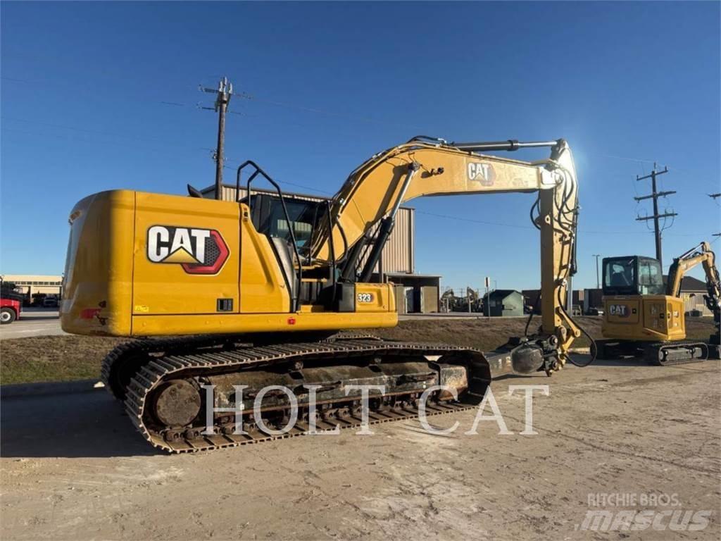 CAT 323 TC Kāpurķēžu ekskavatori