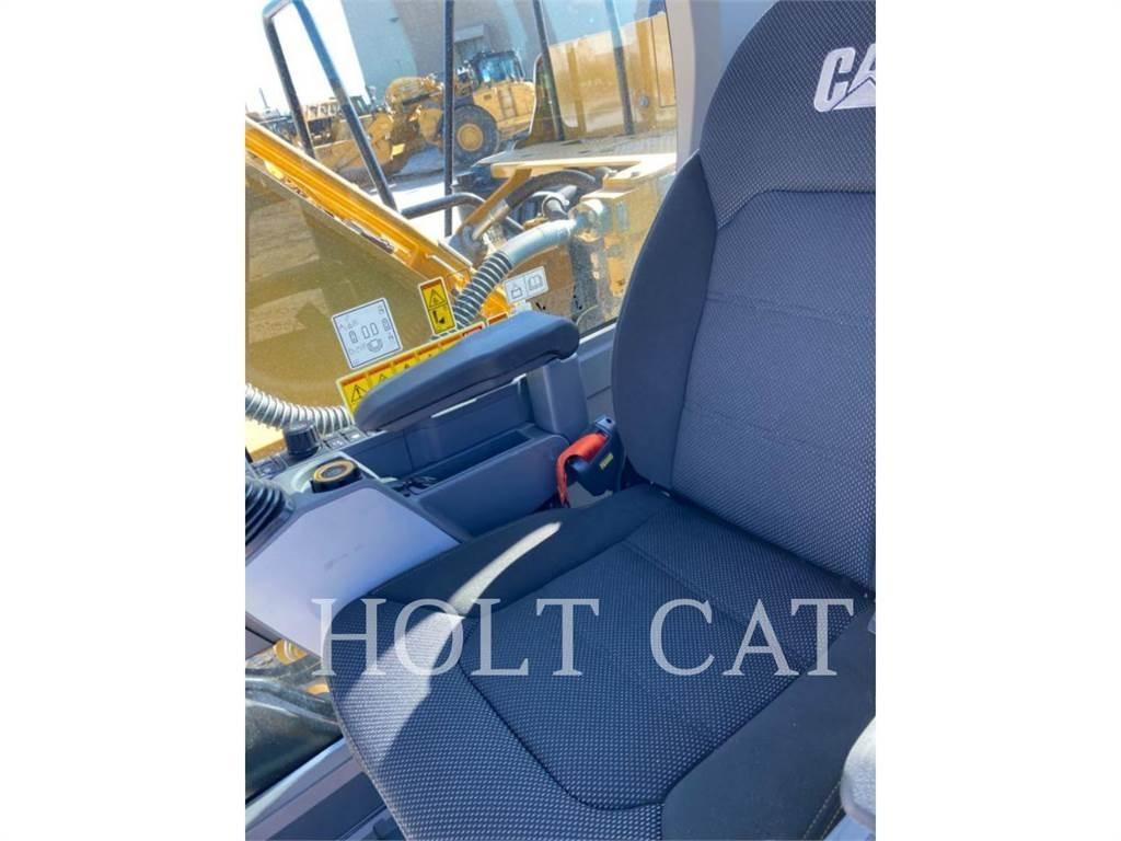 CAT 323 TC Kāpurķēžu ekskavatori