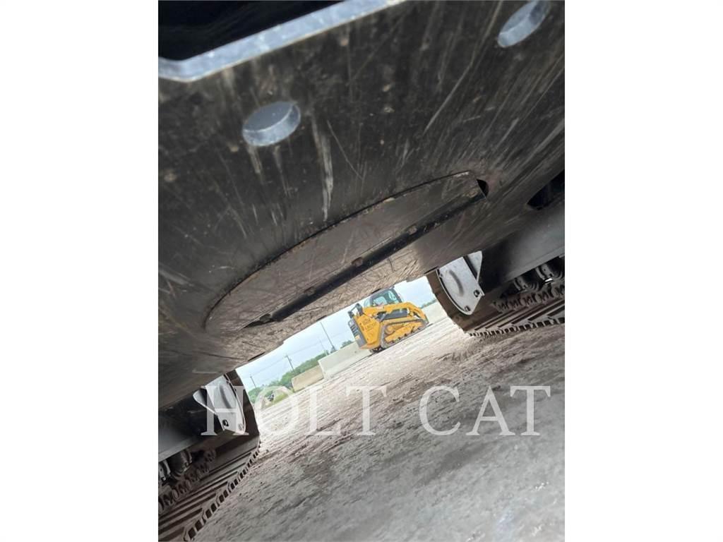 CAT 323 TC Kāpurķēžu ekskavatori