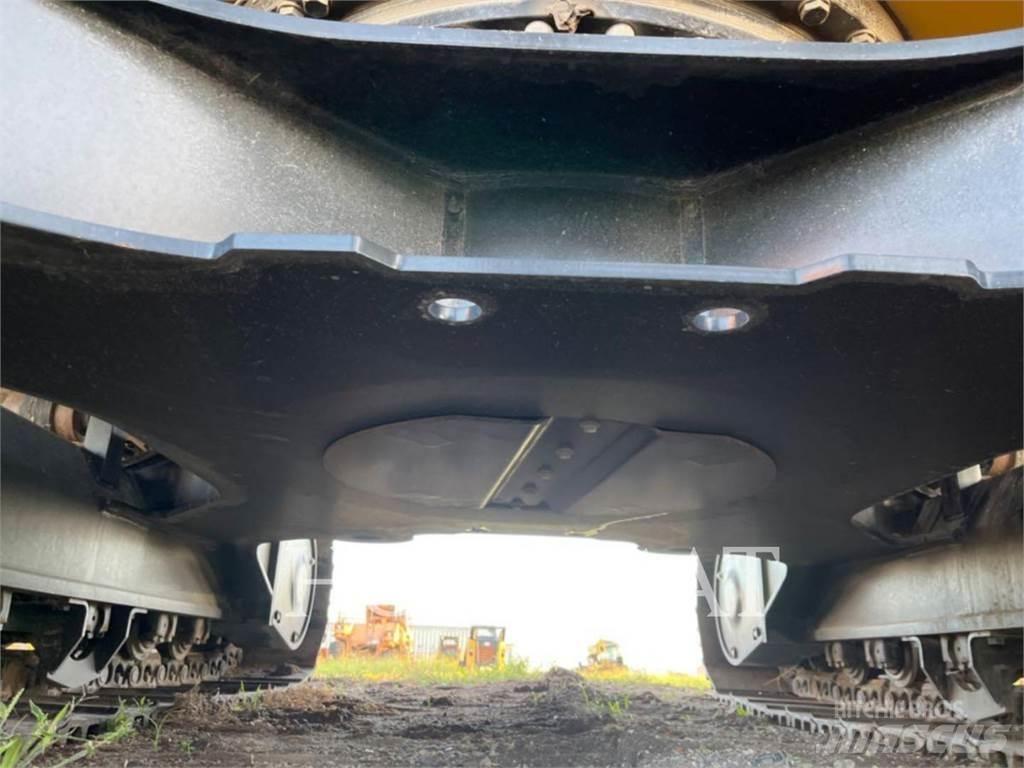 CAT 323 TC Kāpurķēžu ekskavatori