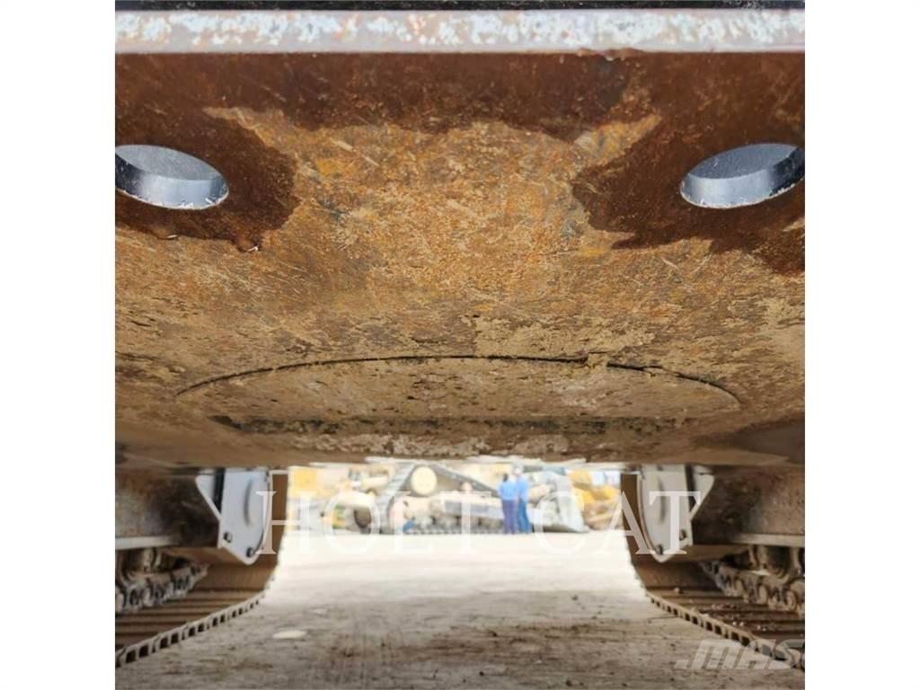 CAT 323 TC Kāpurķēžu ekskavatori