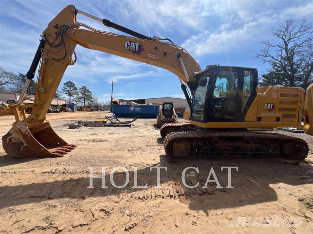 CAT 323 TC Kāpurķēžu ekskavatori