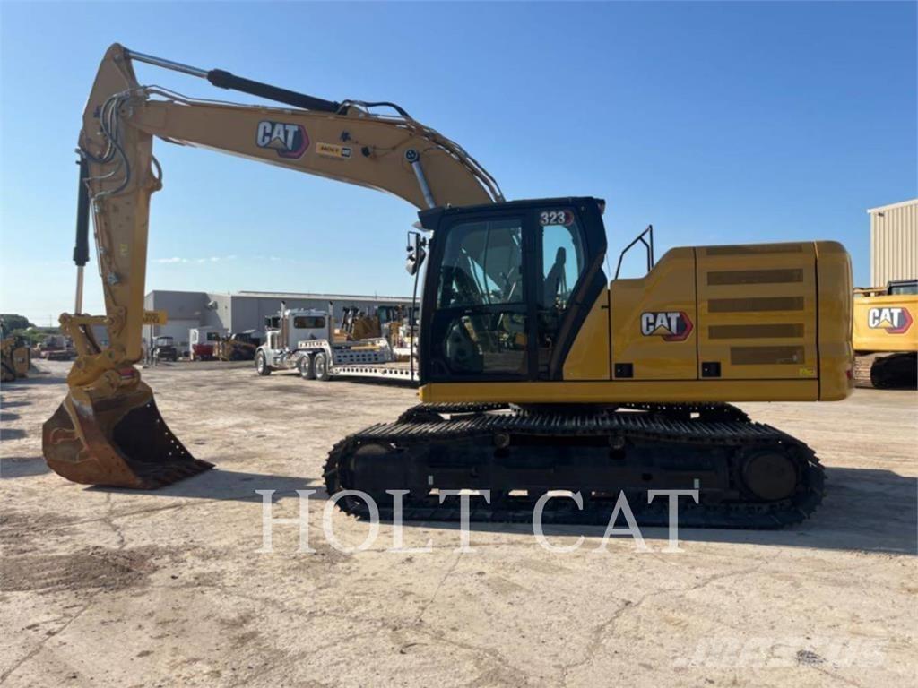 CAT 323 TC Kāpurķēžu ekskavatori