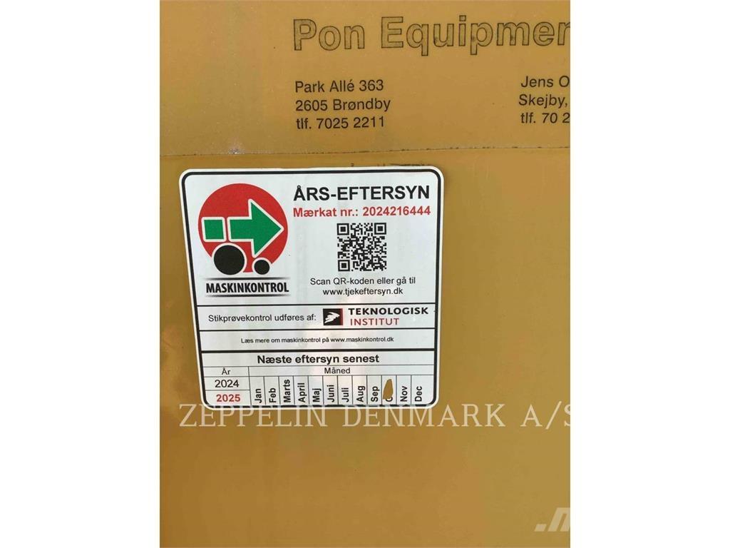 CAT 323DL Kāpurķēžu ekskavatori