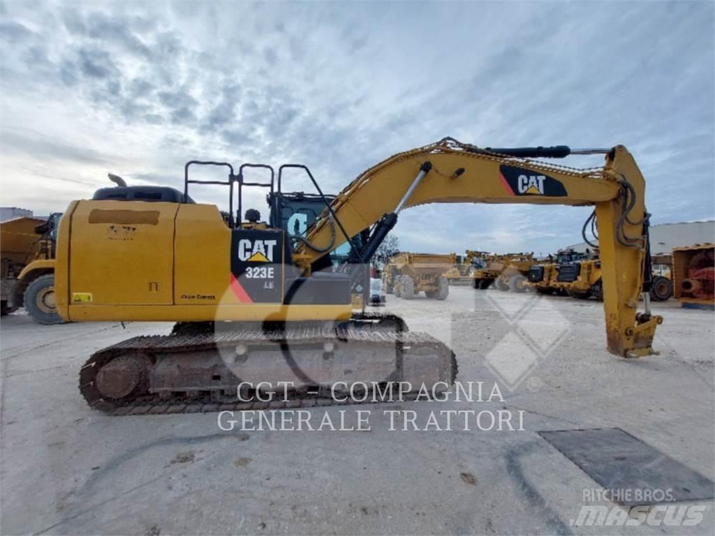 CAT 323E Kāpurķēžu ekskavatori