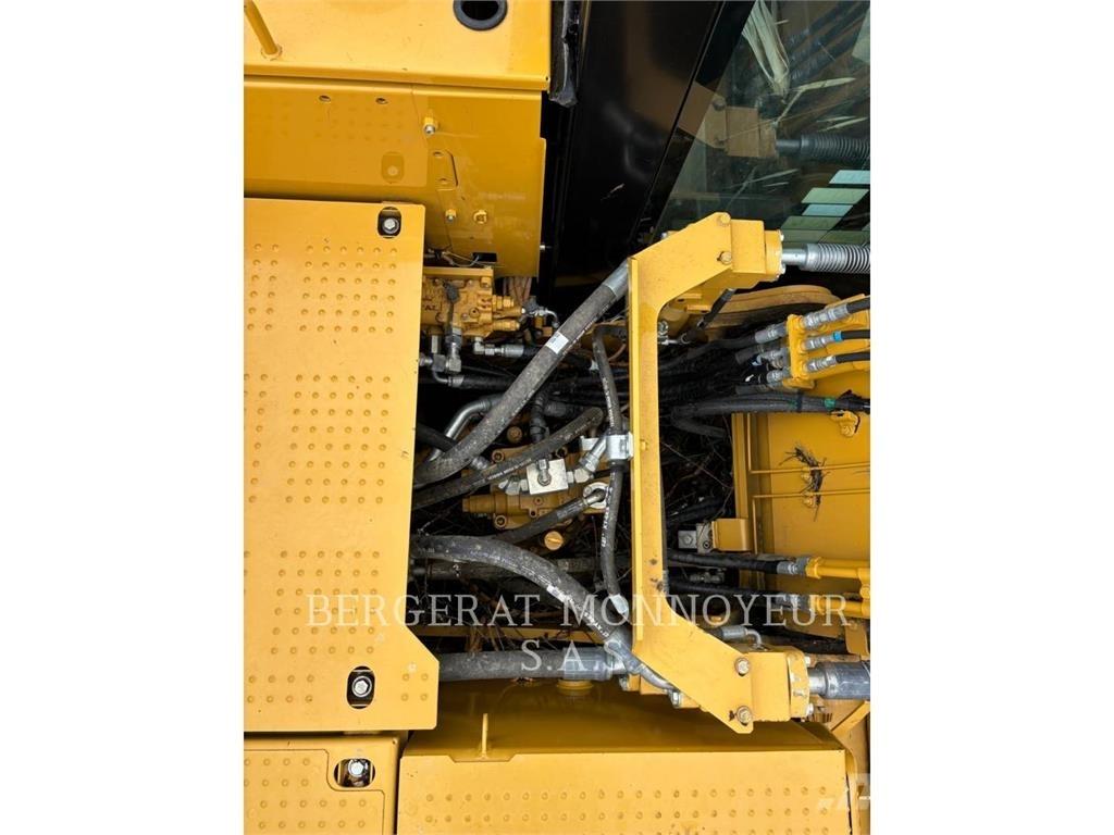 CAT 323F Kāpurķēžu ekskavatori
