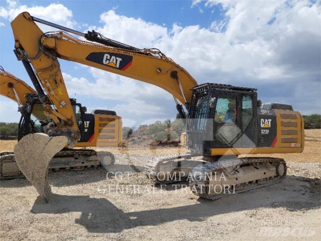 CAT 323F Kāpurķēžu ekskavatori
