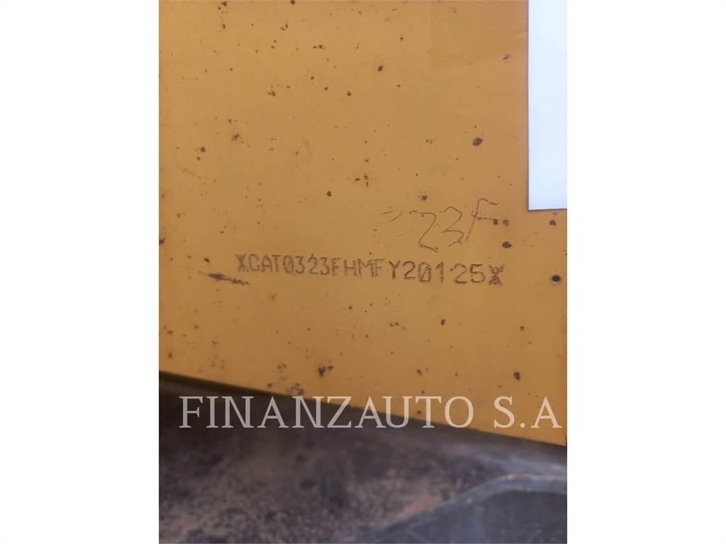 CAT 323F Kāpurķēžu ekskavatori