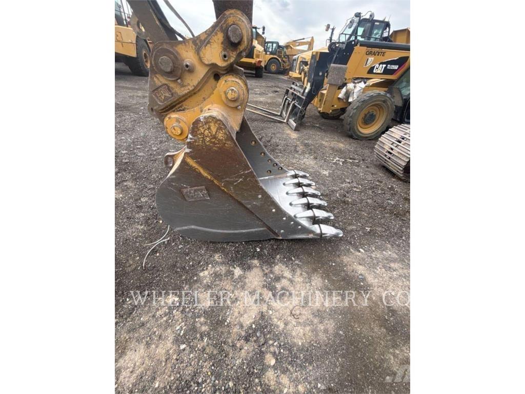 CAT 323F L CF Kāpurķēžu ekskavatori