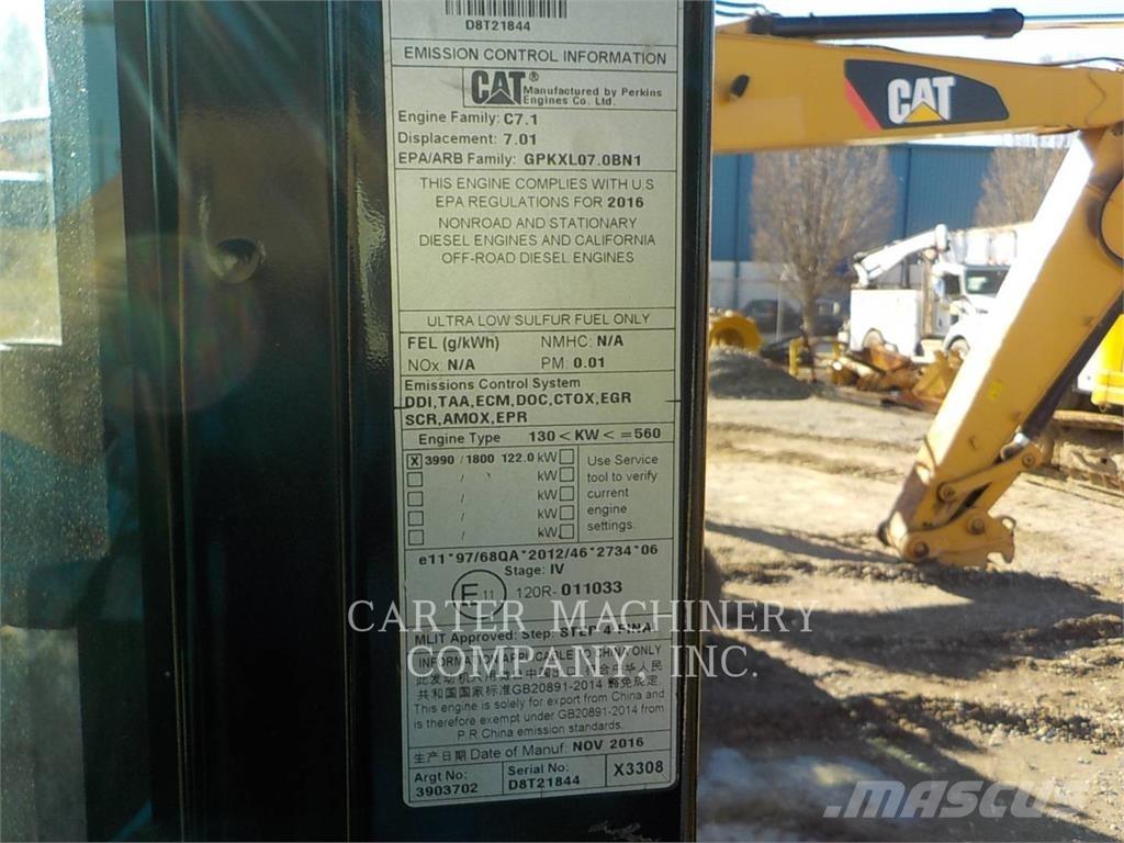 CAT 323FL Kāpurķēžu ekskavatori