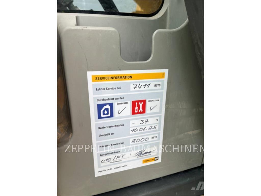 CAT 323FL Kāpurķēžu ekskavatori