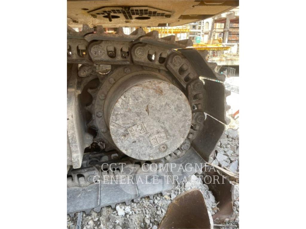 CAT 323LN Kāpurķēžu ekskavatori