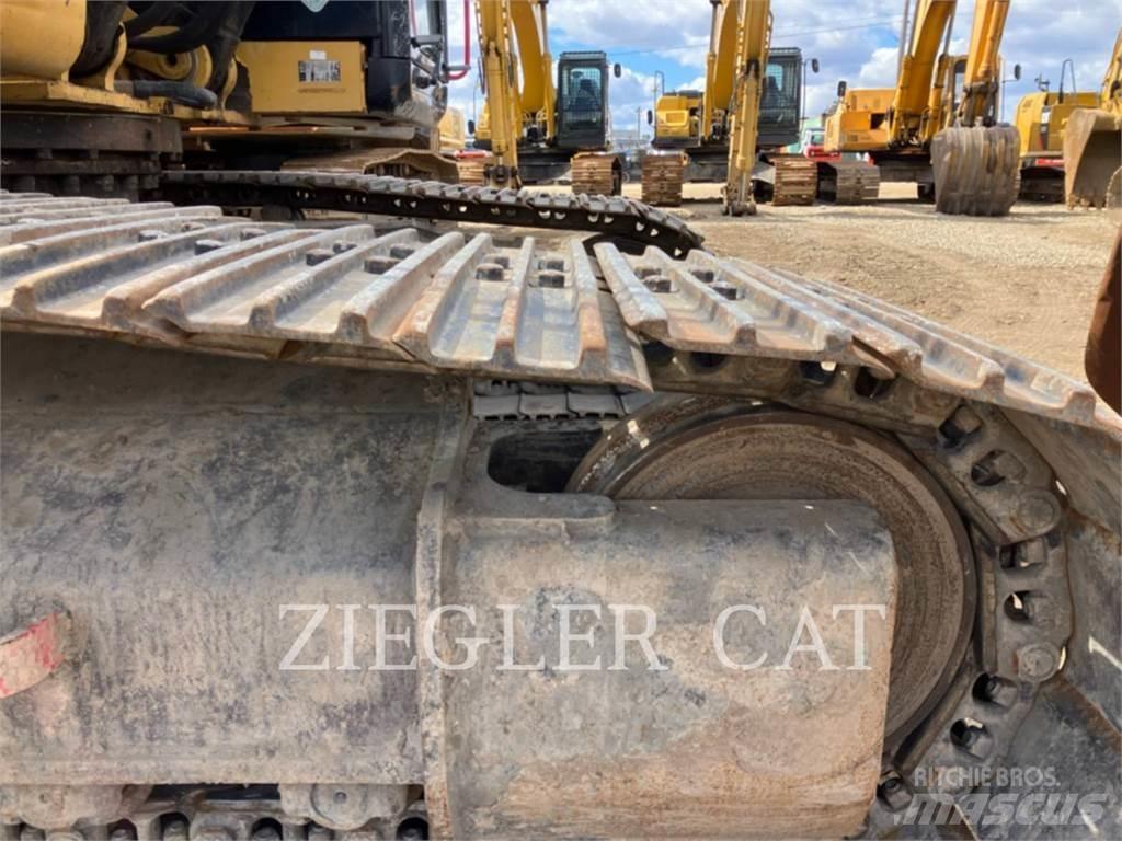 CAT 324D Kāpurķēžu ekskavatori