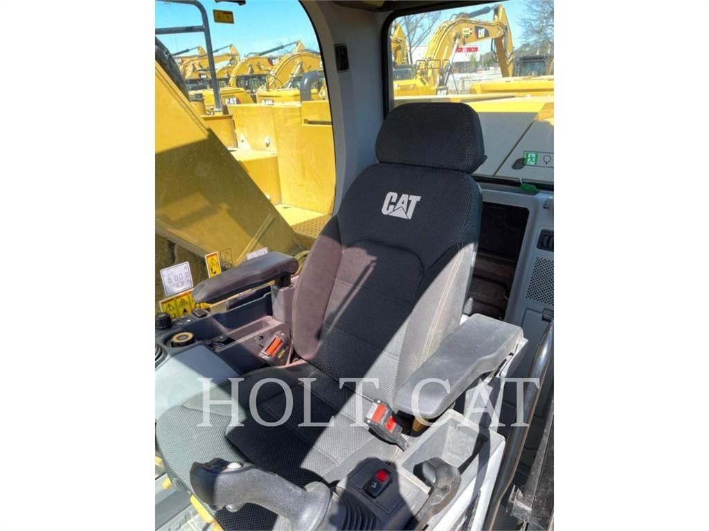 CAT 325 TC Kāpurķēžu ekskavatori